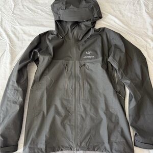 NWOT Arc'teryx Alpha GoreTex Shell jacket Men’s L